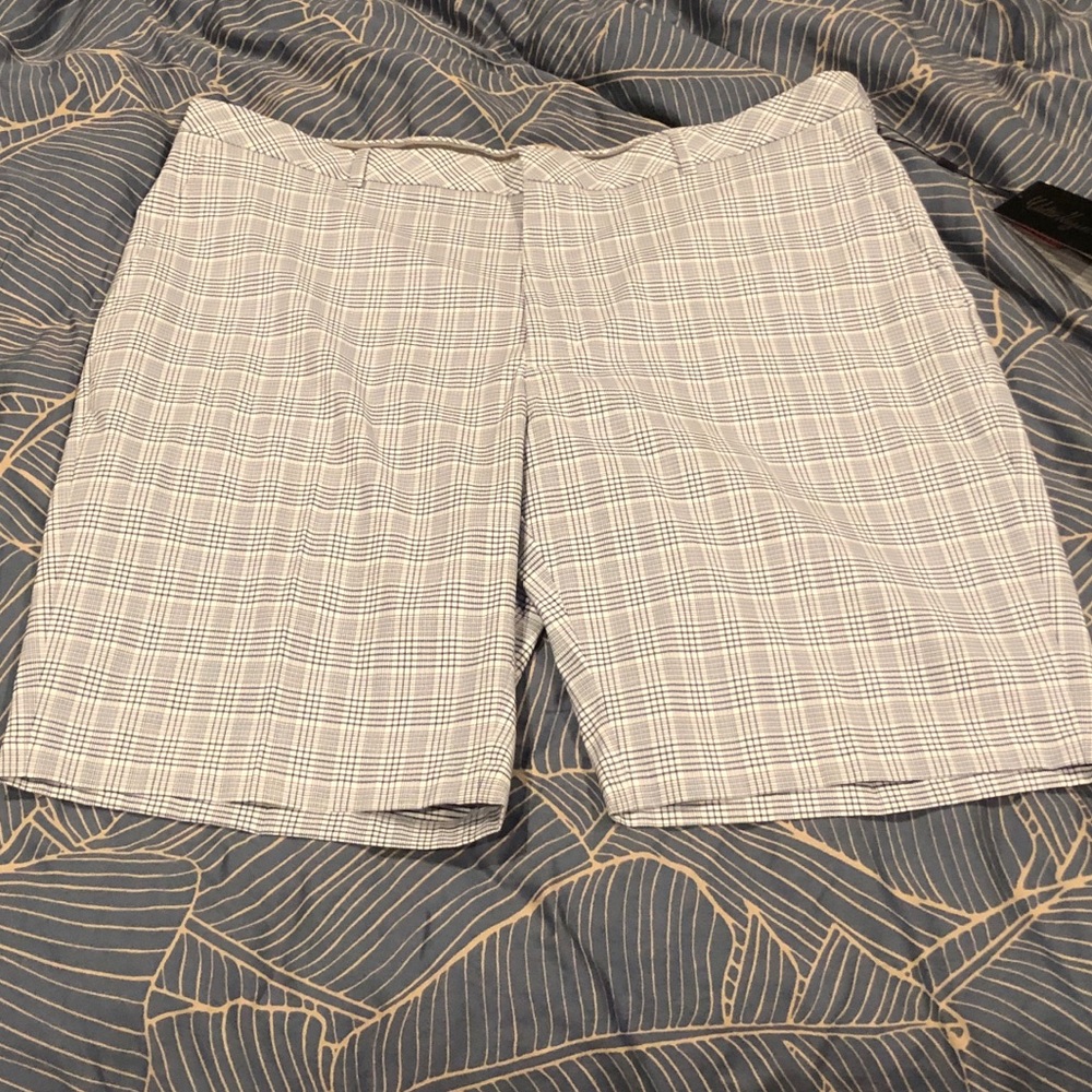 NWT Men’s Walter Hagen golf shorts